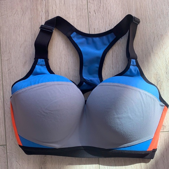 Victoria’s Secret Sports Bra Size 32DD - Picture 1 of 6